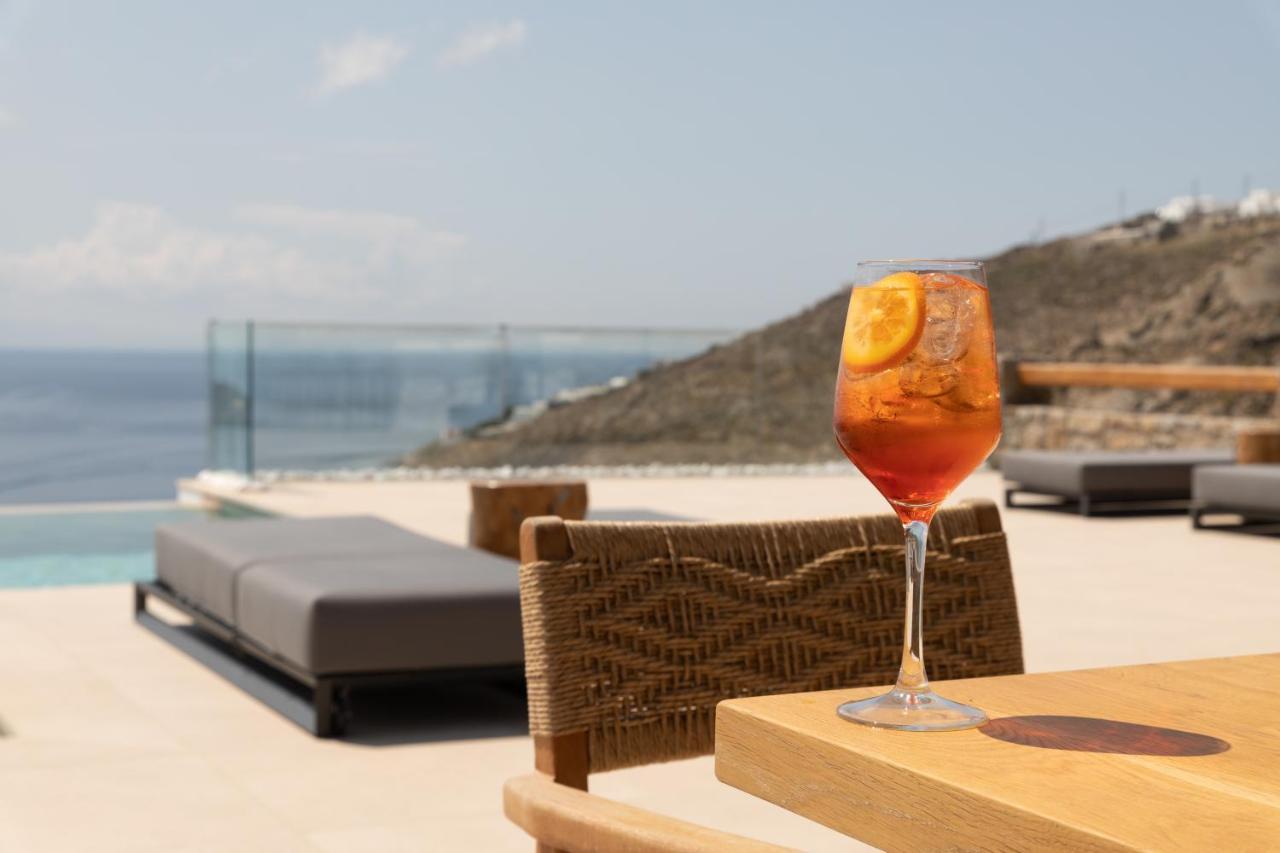 Calma Suites Mykonos プサロウ エクステリア 写真