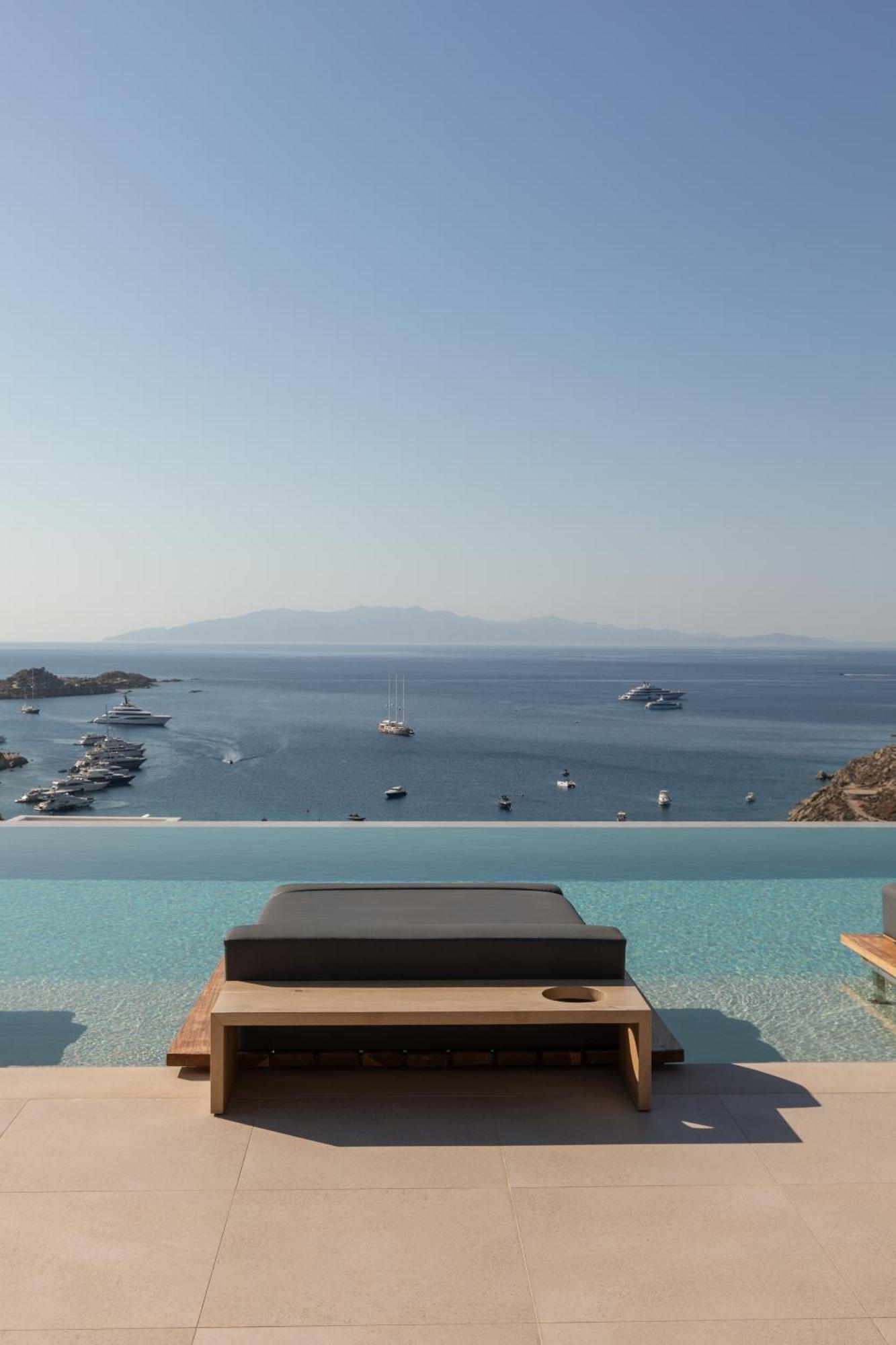 Calma Suites Mykonos プサロウ エクステリア 写真