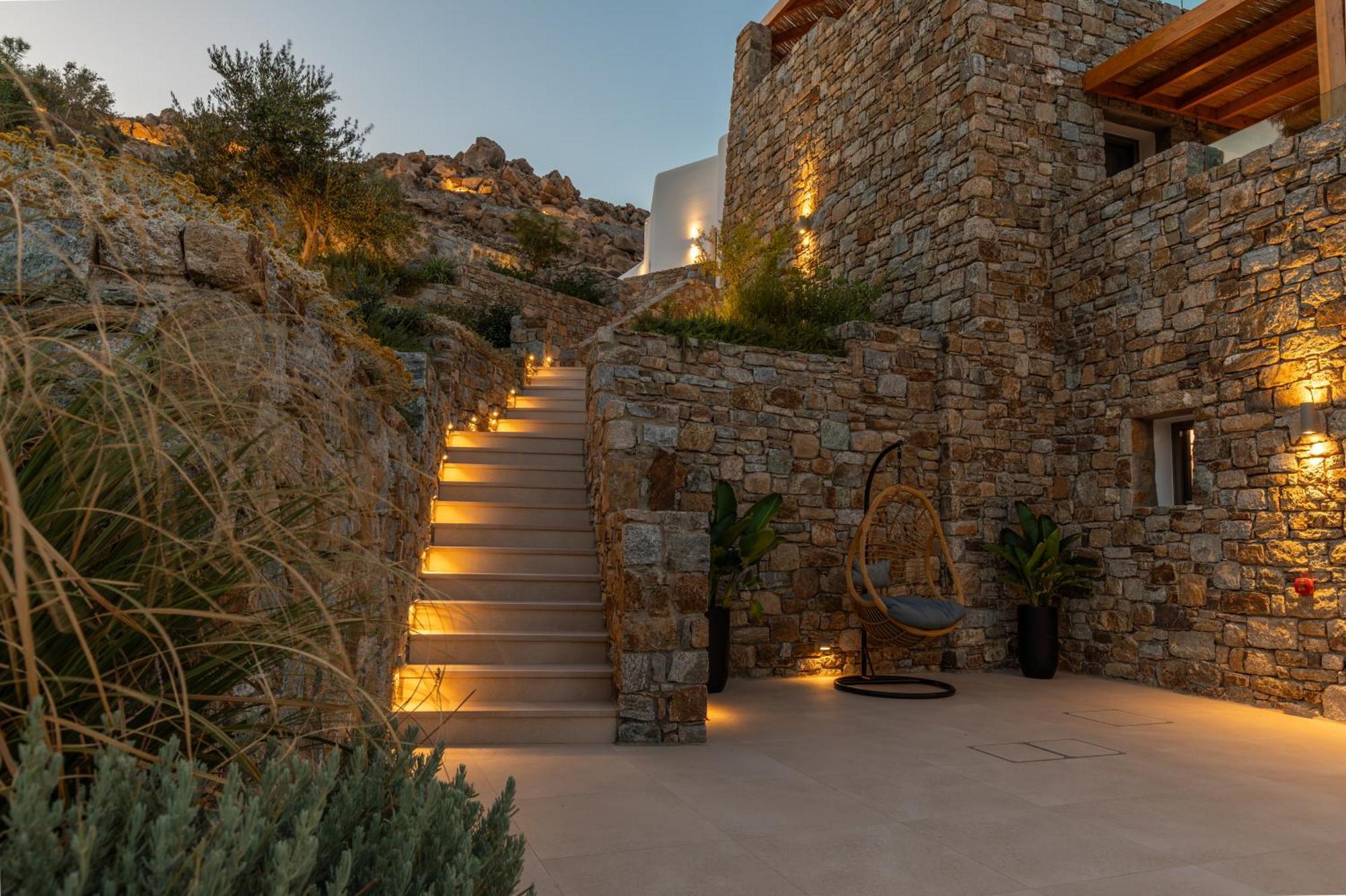 Calma Suites Mykonos プサロウ エクステリア 写真